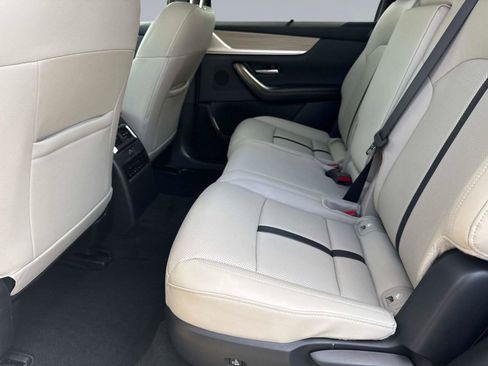 Certified 2025 MAZDA CX-90 3.3 Turbo w/ Preferred Package image 14