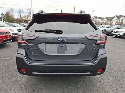 Used 2023 Subaru Outback Onyx Edition image 6