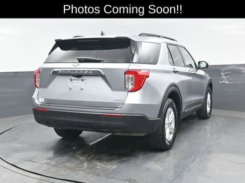 Used 2022 Ford Explorer XLT image 21