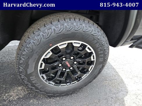 Certified 2026 GMC Canyon AT4 AWD/4WD image 41