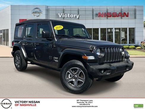 Used 2019 Jeep Wrangler Unlimited Sport AWD/4WD image 1