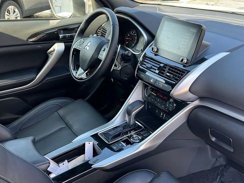 Used 2024 Mitsubishi Eclipse Cross SEL image 11