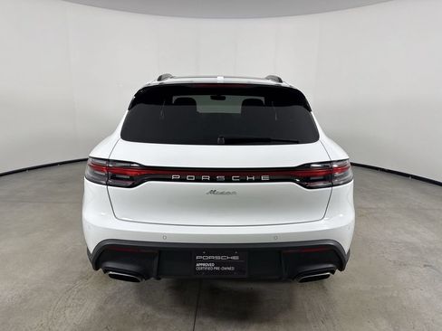 Certified 2025 Porsche Macan AWD/4WD image 6