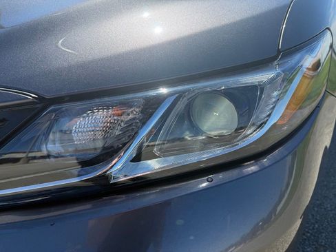 Used 2020 Toyota Camry LE FWD image 9
