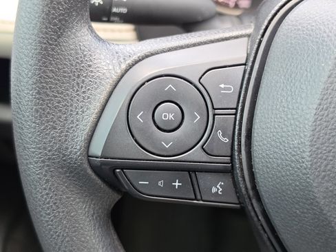 Certified 2024 Toyota RAV4 XLE FWD image 17
