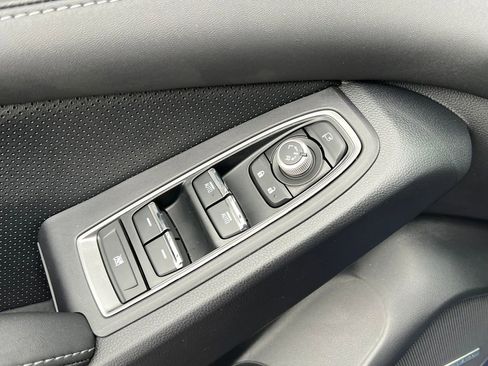 New 2026 Subaru Ascent Limited image 18