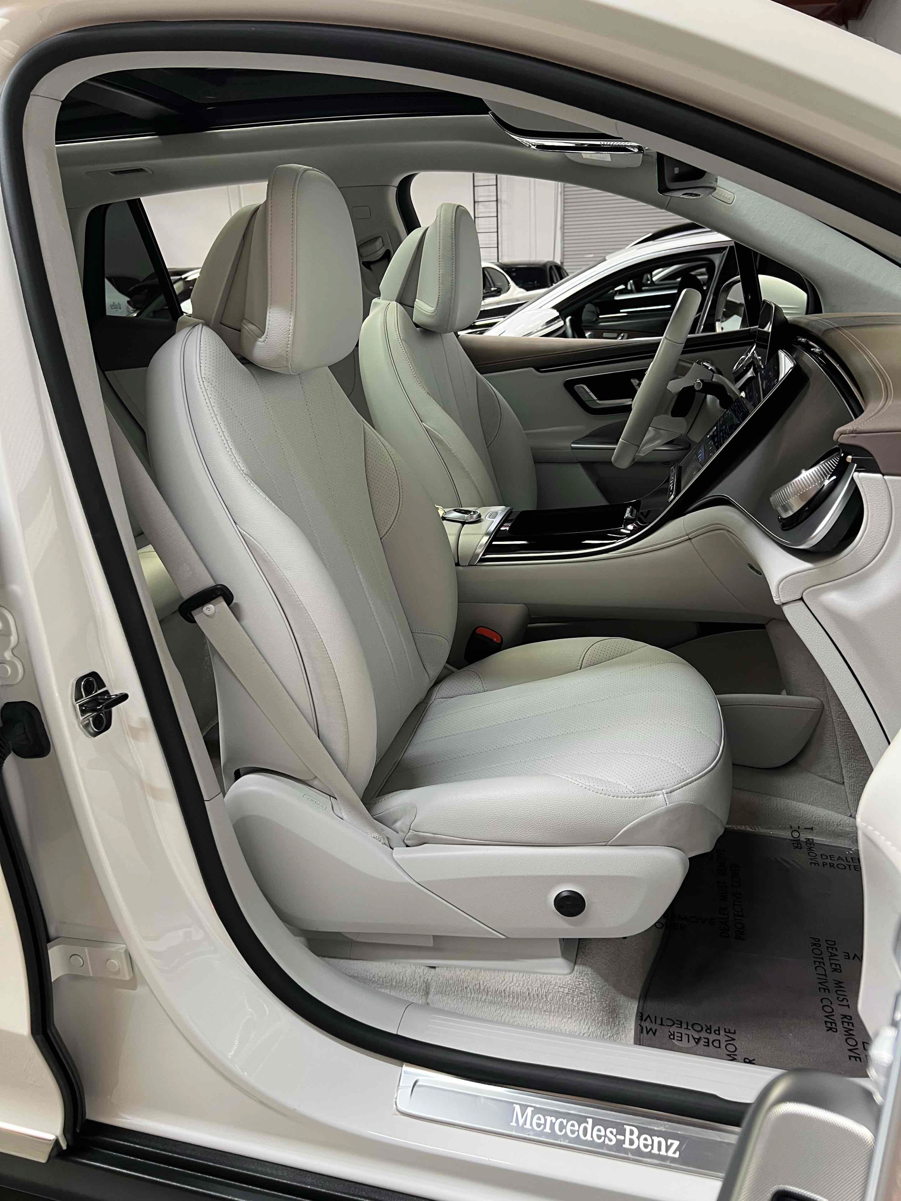 Used 2023 Mercedes-Benz EQE 350+ SUV w/ AMG Line Exterior Package image 41