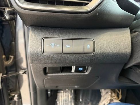 Used 2021 Hyundai Santa Fe SEL image 18