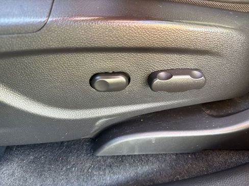 Used 2020 Buick Encore Preferred image 15