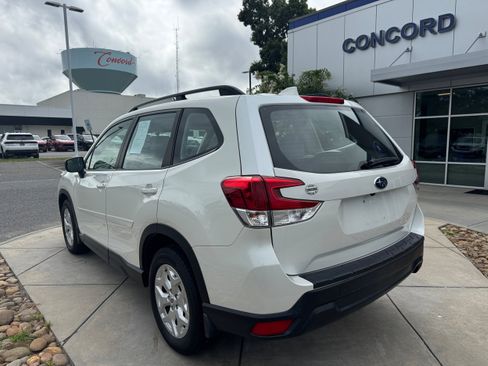 Used 2019 Subaru Forester w/ Alloy Wheel Package AWD/4WD image 8