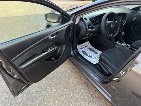 Used 2015 Dodge Dart SXT FWD image 9