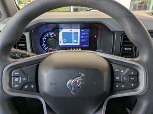 Certified 2023 Ford Bronco 2-Door AWD/4WD image 26