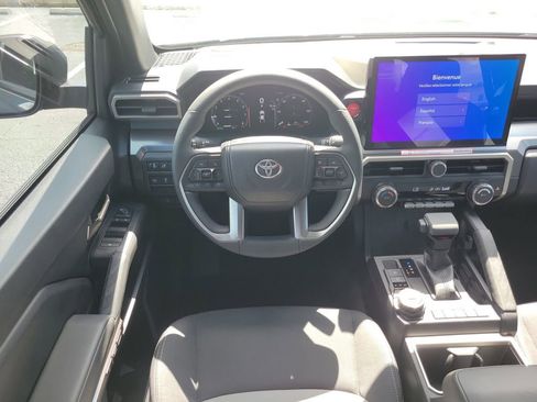 New 2025 Toyota Tacoma TRD Off-Road image 15