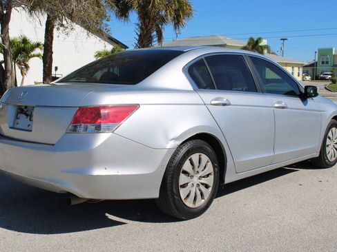 Used 2009 Honda Accord LX image 10