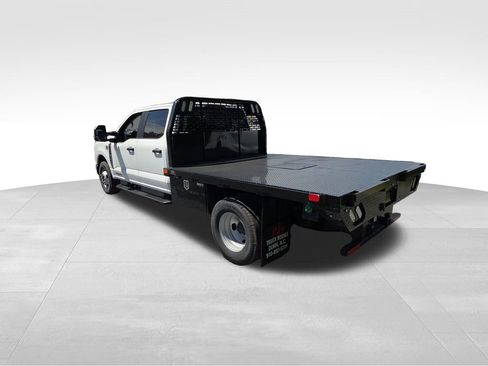 New 2024 Ford F350 XL w/ XL Chrome Package image 7