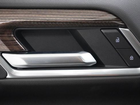 New 2026 Chevrolet Silverado 2500 LT w/ Trail Boss Package image 12