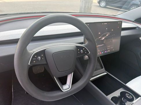 Used 2025 Tesla Model 3 Long Range AWD/4WD image 15