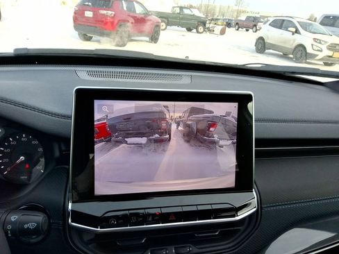 New 2026 Jeep Compass Latitude image 16