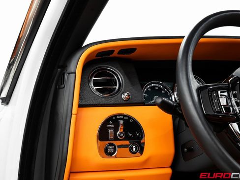 Used 2022 Rolls-Royce Cullinan image 26