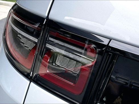 Used 2023 Land Rover Discovery Sport S R-Dynamic image 13