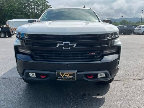 Used 2022 Chevrolet Silverado 1500 LT Trail Boss w/ Bed Protection Package AWD/4WD image 3
