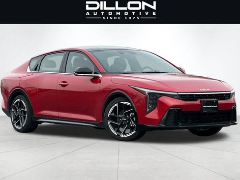Certified 2025 Kia K4 GT-Line w/ GT-Line Sunroof Package FWD image 2