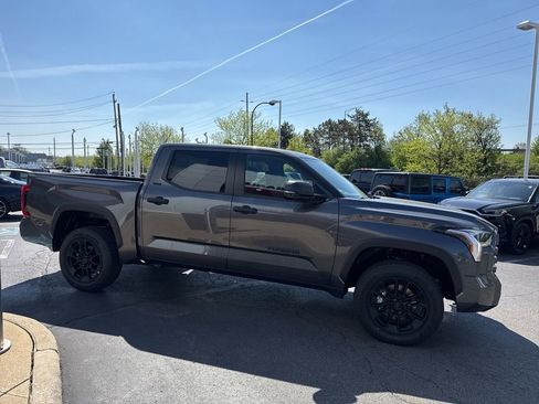 New 2026 Toyota Tundra SR5 AWD/4WD image 7