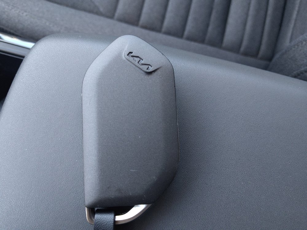 Used 2025 Kia K4 EX FWD image 32