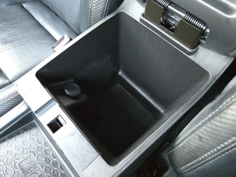 Used 2022 Nissan Frontier PRO-4X w/ Pro-4X Premium Package image 22