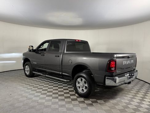 Used 2025 RAM 2500 Big Horn AWD/4WD image 9