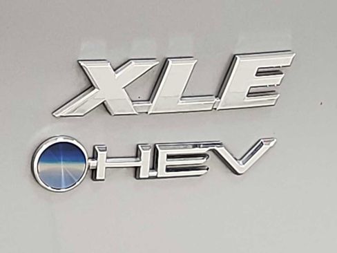 Certified 2025 Toyota RAV4 XLE w/ Convenience Package image 29