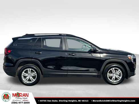 Certified 2023 GMC Terrain SLE w/ Driver Convenience Package AWD/4WD image 6