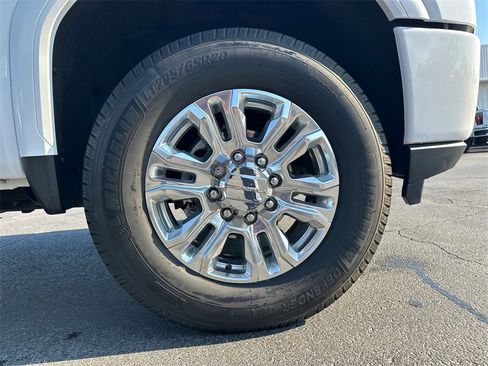 Used 2020 GMC Sierra 2500 Denali w/ Denali Ultimate Package image 13