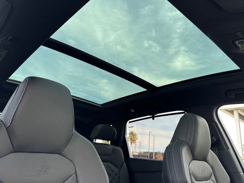 New 2025 Audi SQ7 Premium Plus image 15