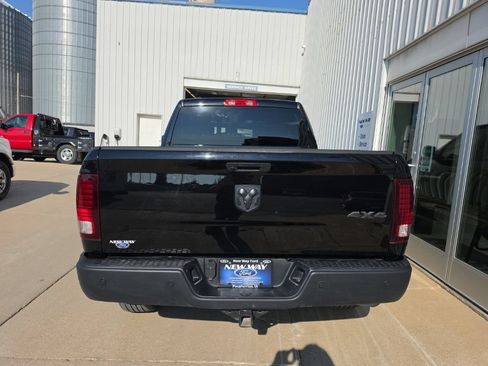 Used 2022 RAM 1500 Warlock AWD/4WD image 8