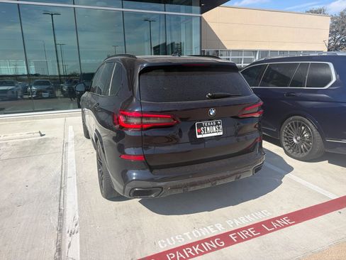 Used 2021 BMW X5 xDrive40i w/ M Sport Package AWD/4WD image 7