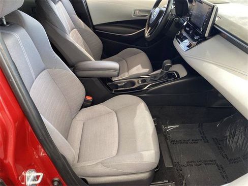 Certified 2021 Toyota Corolla SE w/ SE Premium Package FWD image 31