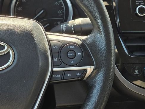 Used 2023 Toyota Camry LE image 23