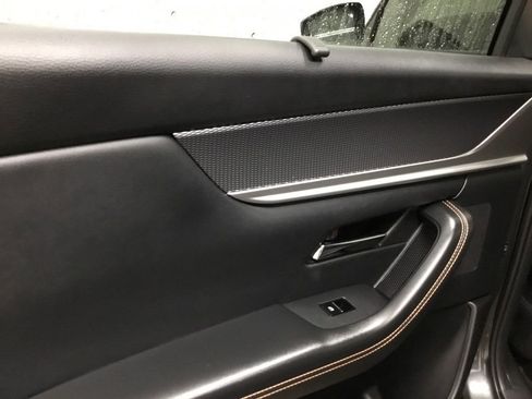 Used 2025 MAZDA CX-90 3.3 Turbo w/ Preferred Package image 13