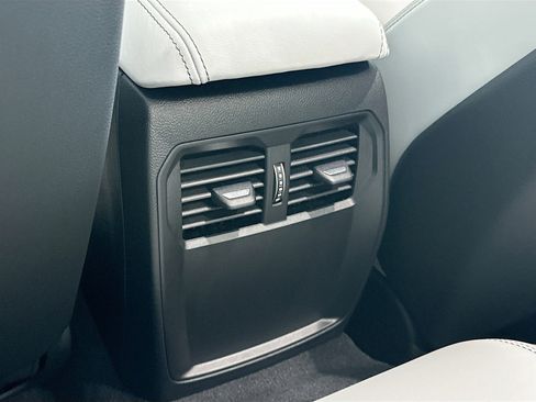 Used 2026 BMW M4 xDrive Competition w/ M Carbon Exterior Package image 23