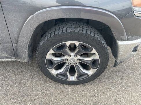 Used 2019 RAM 1500 Limited image 4