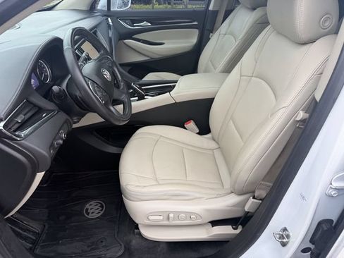 Used 2020 Buick Enclave Premium w/ Sun and Sites Package FWD image 23