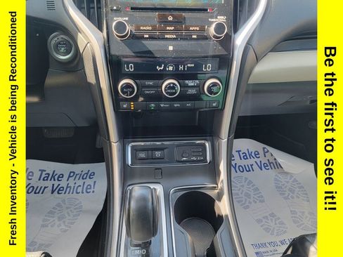 Used 2019 Subaru Ascent Limited w/ Popular Package #3 AWD/4WD image 18