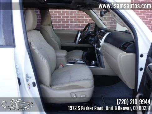 Used 2013 Toyota 4Runner SR5 image 9