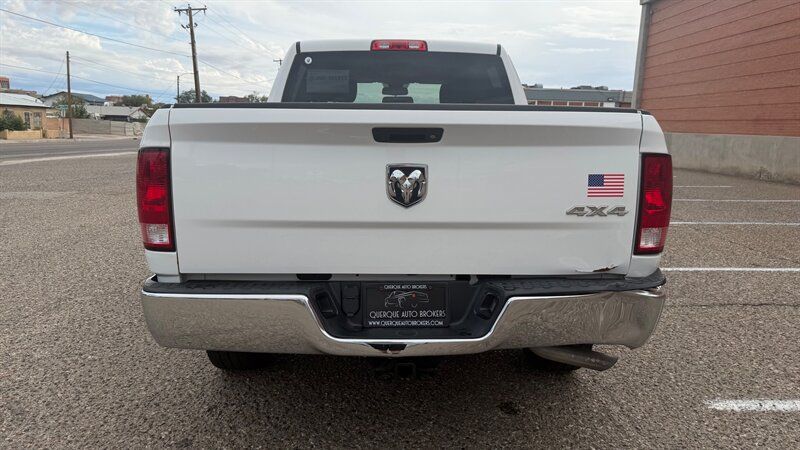 Used 2018 RAM 1500 4x4 Crew Cab w/ Chrome Appearance Group image 8