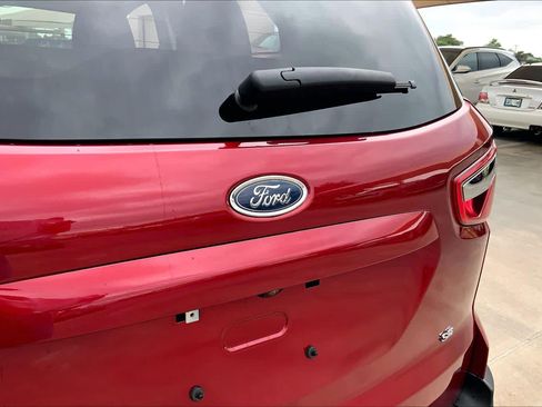 Used 2019 Ford EcoSport SE image 10