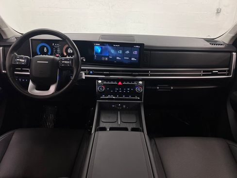Used 2024 Hyundai Santa Fe SEL FWD image 15