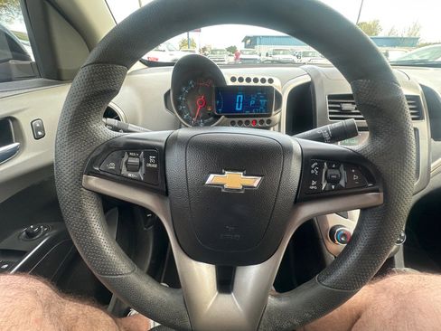 Used 2016 Chevrolet Sonic LT FWD image 15