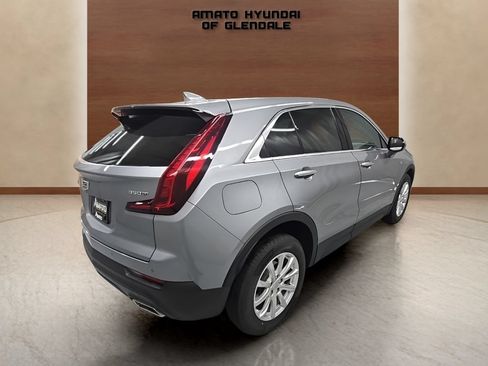 Used 2023 Cadillac XT4 Luxury FWD image 7