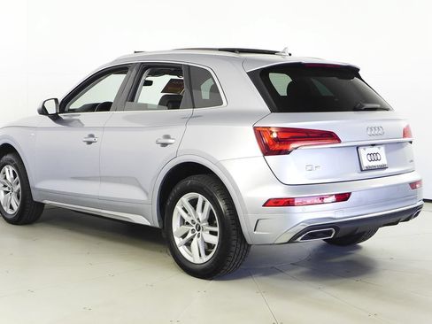 Used 2023 Audi Q5 2.0T Premium w/ Convenience Package AWD/4WD image 9